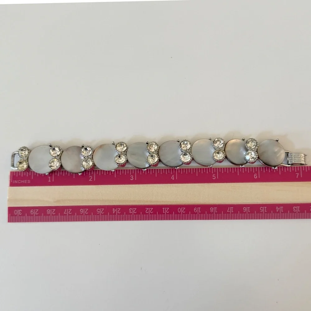 Vintage Kafin New York Gray Mother of‎ Pearl & Diamante Rhinestone Bracelet